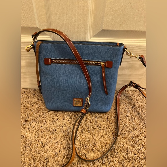 NWT Dooney & Bourke Sky Blue Crossbody Bag with Wallet included. - Picture 3 of 13